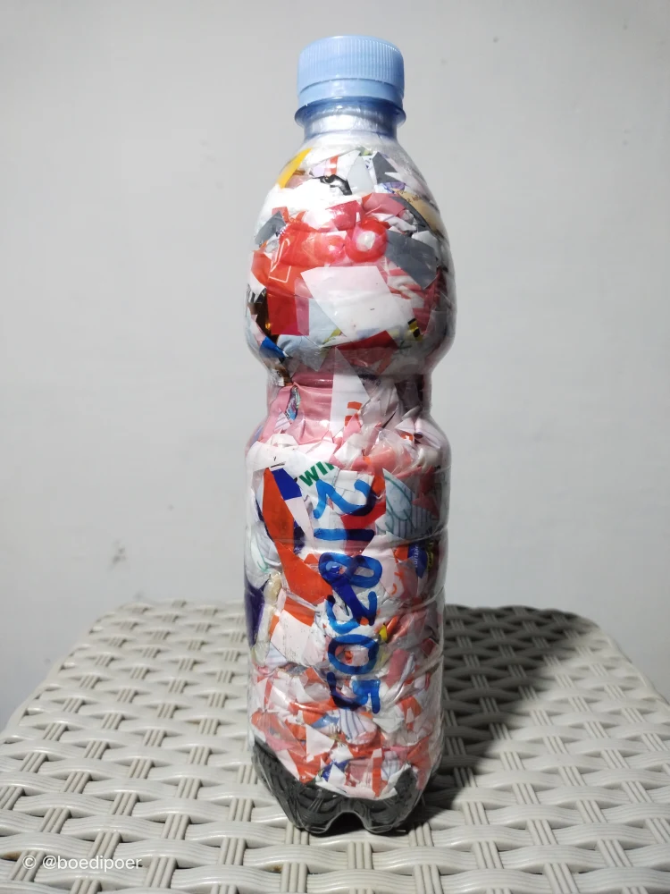Ecobrick 218305 was made in Pekalongan, Jawa Tengah, Jawa, 51147, Indonesia and logged on 2026-10-18 09:10:33