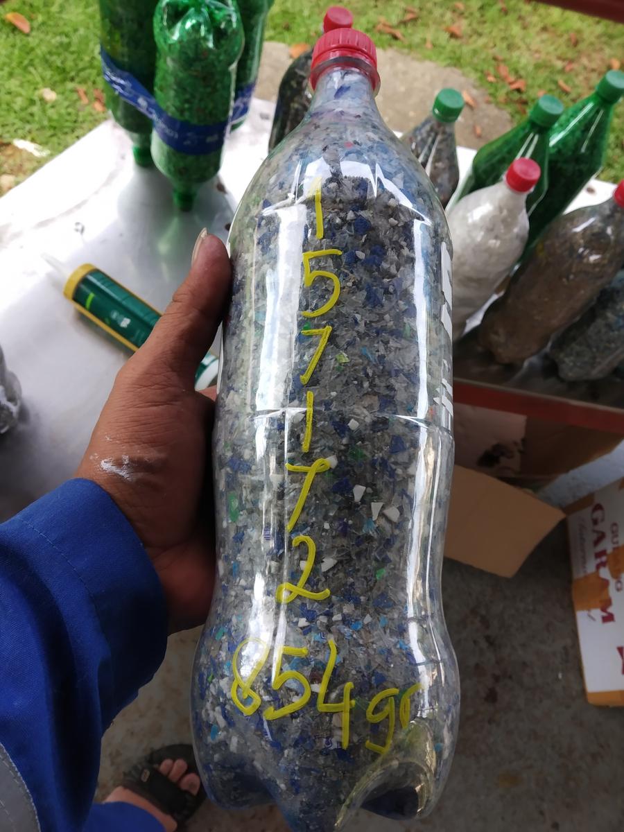 Ecobrick 157172 was made in Kota Tanjungpinang, Kepulauan Riau,  Indonesia and logged on 2021-05-29 16:20:00