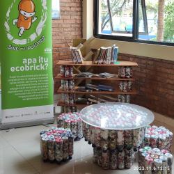 Ecobrick; Beat the Plastics! 